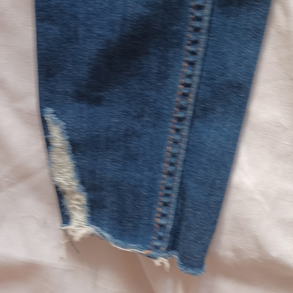 Hollister Women's High Rise Jean Leggings - Picture 5 of 6